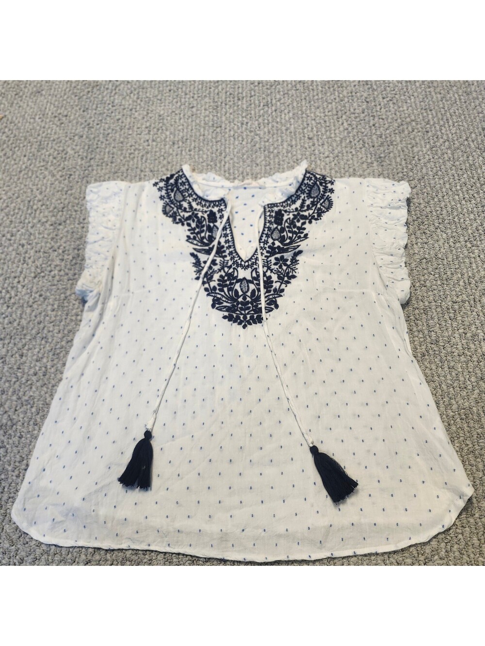 Solitaire White Sleeveless Bohemian Blouse Navy Embroidery and Tassels Small